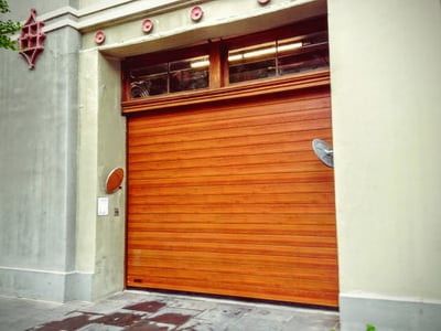 high_speed_wood_color_parking_garage_door_gate